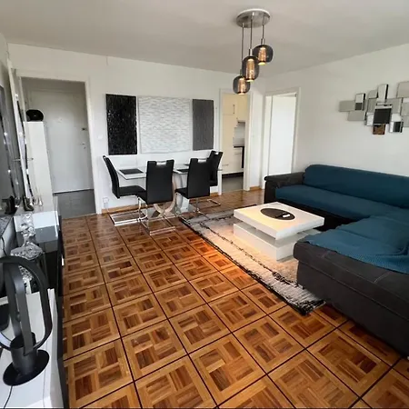 High Standing In Ouchy - *